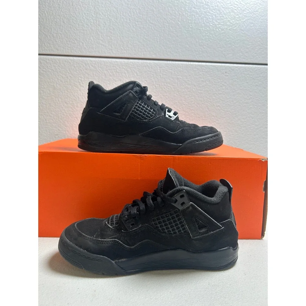 Jordan retro black